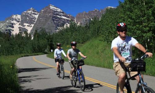 Mountain Biking near the Maroon Bells in Apsen Colorado